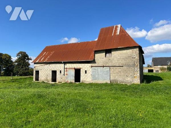 A vendre sur la commune de Le Mesnil-Rainfray, à 5 minutes de Juvigny-les-Vallées et à 15 minut...