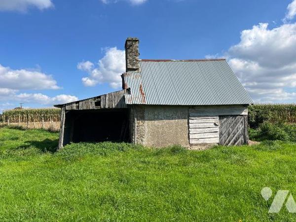 A vendre sur la commune de Le Mesnil-Rainfray, à 5 minutes de Juvigny-les-Vallées et à 15 minut...