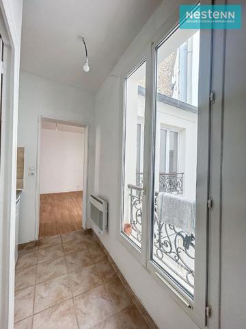 Paris 2 pièce(s) 30 m2 offrant un fort potentiel !