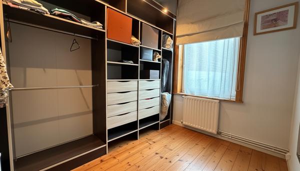 Grande maison familiale de 162 m² avec garage et cave de 80 m² – 4/5 chambres – 2 salles de bain