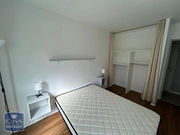 Appartement à louer 3 pièces 59.65m² Beauvais (60000)