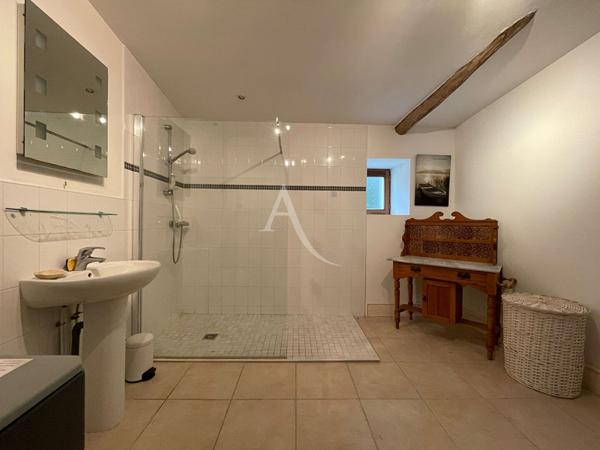 Maison meublée de 143m², sur la commune de Montpellier De Medillan