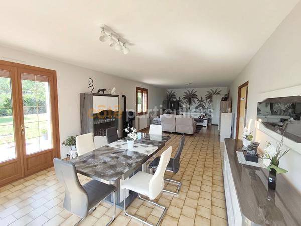 Vente Maison121 m² - 5 Pièces - MEZIDON VALLEE D AUGE (14140)