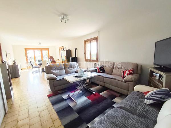 Vente Maison121 m² - 5 Pièces - MEZIDON VALLEE D AUGE (14140)