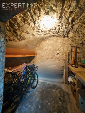 Fuveau (13710) Exclusivité : Maison en pierre avec cachet ancien – Fuveau