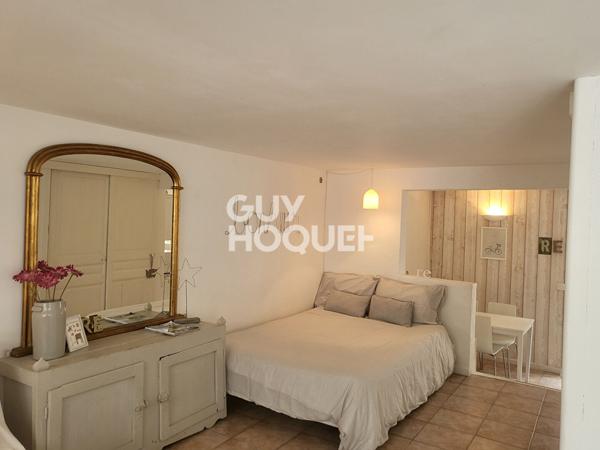 Appartement T1 à vendre au centre de La Flotte - Réf. 2846
