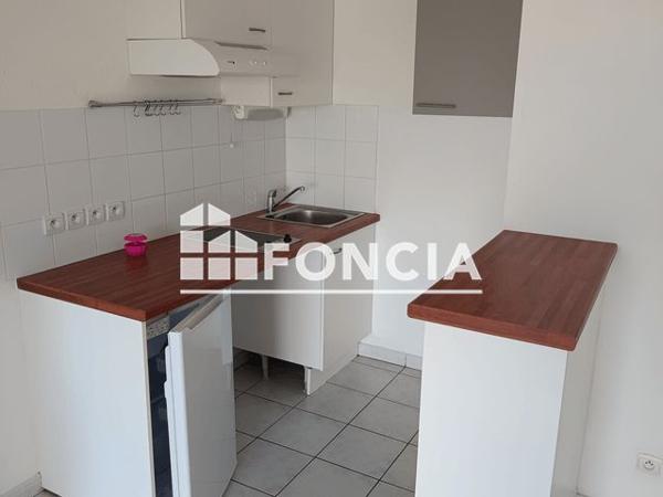 Location Appartement 2 pièces 37.7 m² - 256 AVENUE FRANCOIS MITTERRAND Gaillac 81600