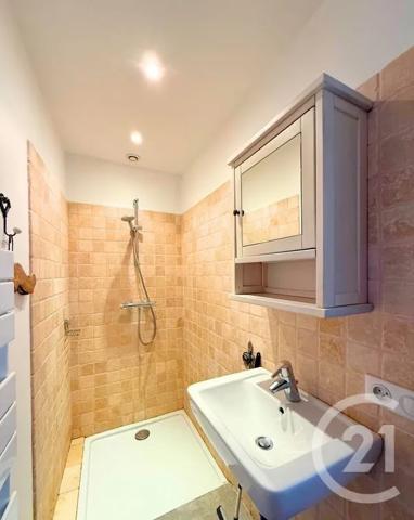 Maison à vendre  8 pièces - 210 m 2   THOARD  - 04