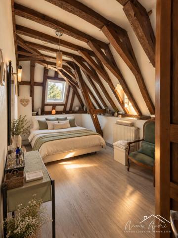 Grande maison de caractère au charme authentique