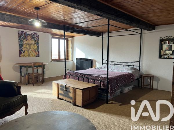 Maison à vendre 9 pièces 241 m² Saint-Bonnet-de-Cray