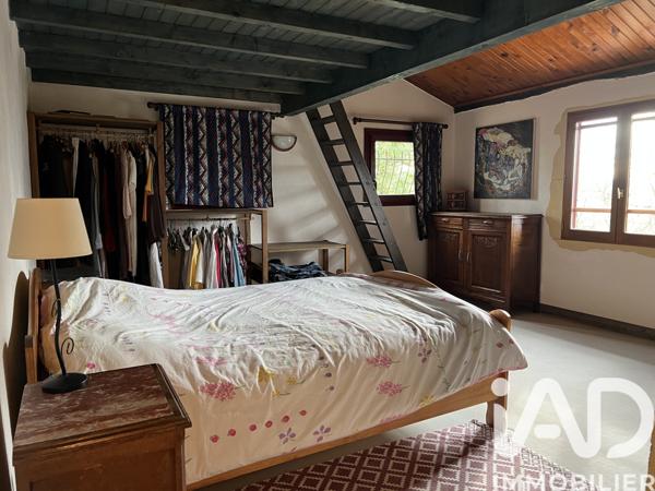 Maison à vendre 9 pièces 241 m² Saint-Bonnet-de-Cray