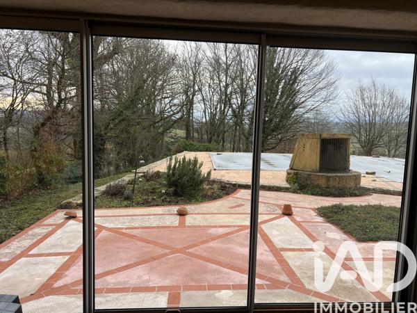 Maison à vendre 9 pièces 241 m² Saint-Bonnet-de-Cray