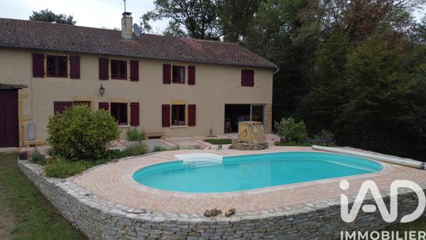 Maison à vendre 9 pièces 241 m² Saint-Bonnet-de-Cray