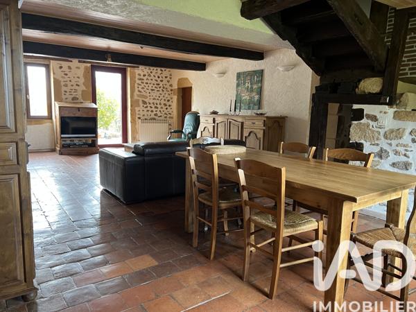 Maison à vendre 9 pièces 241 m² Saint-Bonnet-de-Cray