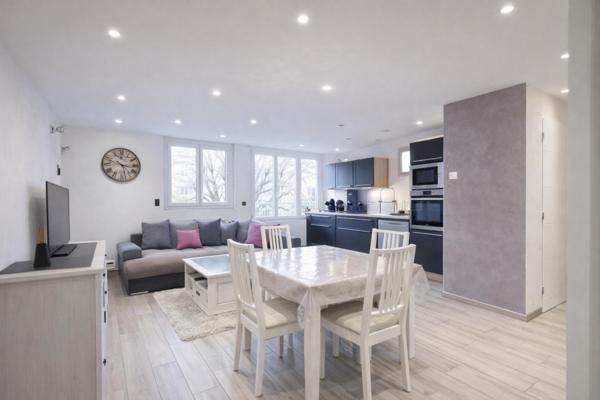 Appartement à SAINT-ETIENNE, 42100 - 4 pièces 72m²