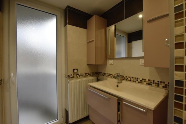 Appartement à SAINT-ETIENNE, 42100 - 4 pièces 72m²