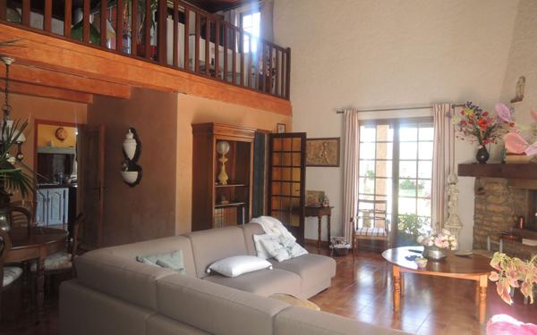 Maison à vendre    3 pièces • 146 m2 Manosque