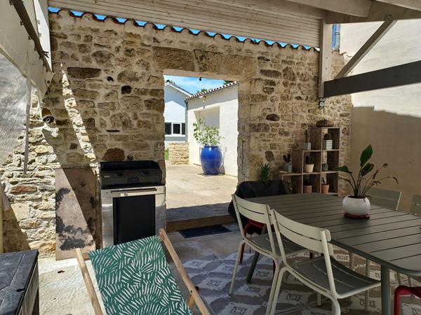 Dolus-d'Oléron - Maison de 140 m² sur 1 393 m² de terrain, au calme entre commerces et plage