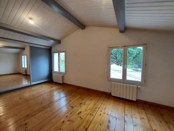Dolus-d'Oléron - Maison de 140 m² sur 1 393 m² de terrain, au calme entre commerces et plage
