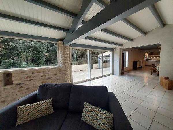 Dolus-d'Oléron - Maison de 140 m² sur 1 393 m² de terrain, au calme entre commerces et plage