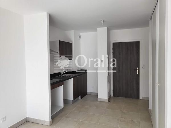 Appartement · Location Nimes (30000) 2 pièces · 39m²