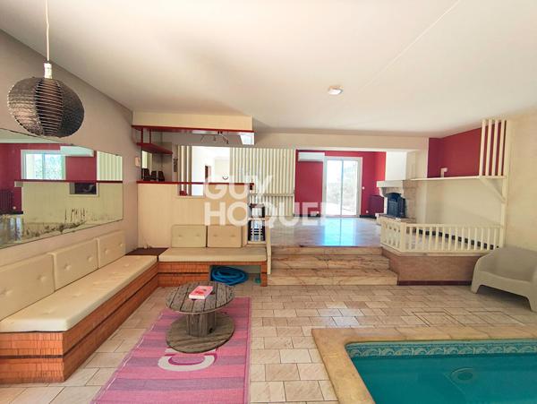 Élégante maison familiale avec piscine intérieure