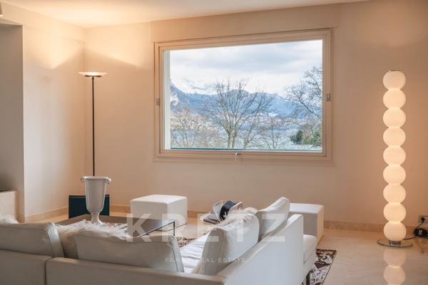 Annecy- Appartement d'exception face au lac