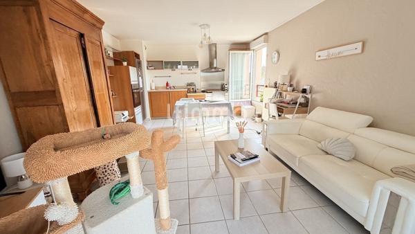 Pépite au cœur de Mornant : T3 avec Terrasse et Vue Dégagée