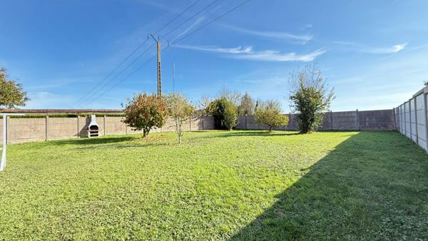 NOAILLES PROCHE , Maison 5 pièces, s/sol, 3 chambres , jardin