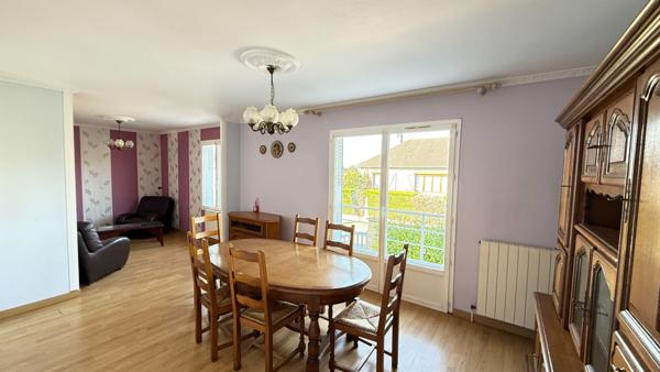 NOAILLES PROCHE , Maison 5 pièces, s/sol, 3 chambres , jardin