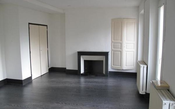 Immeuble à vendre    2 pièces •  Montargis