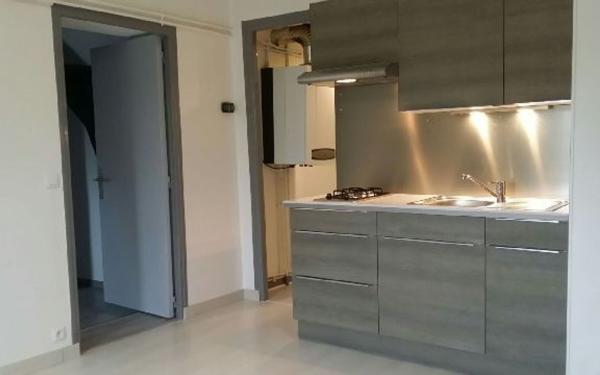 Immeuble à vendre    2 pièces •  Montargis