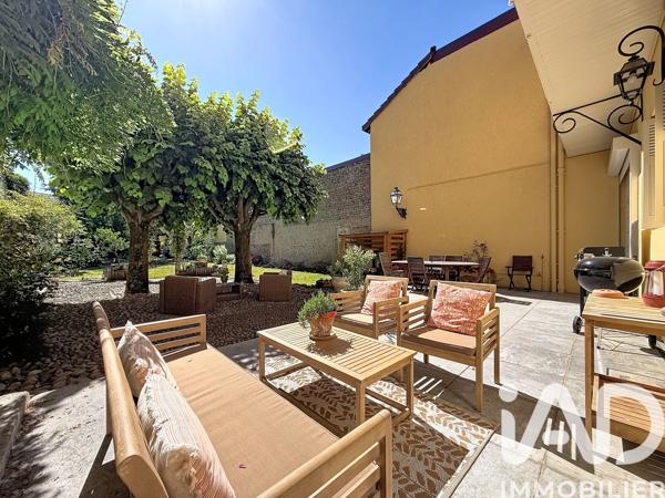 Maison à vendre 9 pièces 266 m² Tarbes