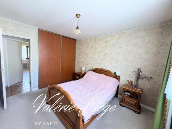 Rare! Maison de plain-pied sur un grand  terrain