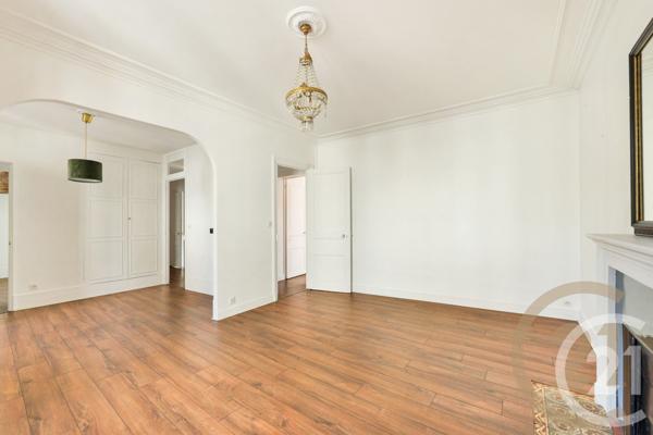 Appartement F4 à vendre  4 pièces - 68,80 m2 BRUNOY - 91