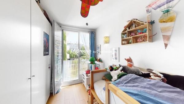 Mairie du 15ème : 4 pièces, 80.3m2 + tersasse de 5.27m
