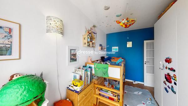 Mairie du 15ème : 4 pièces, 80.3m2 + tersasse de 5.27m