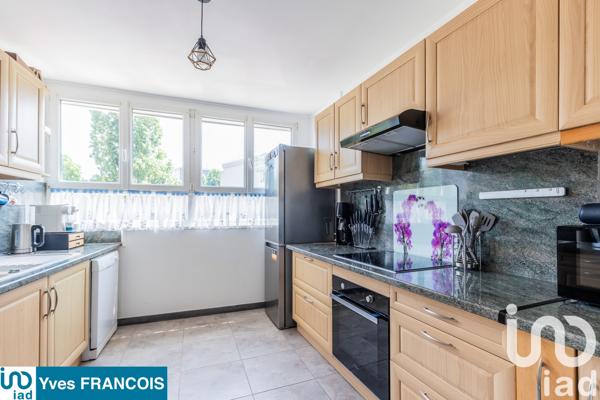 Apartment for sale 3 rooms 75 m² Saint-Michel-sur-Orge