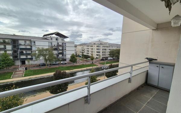 Appartement à vendre    3 pièces •  Créteil