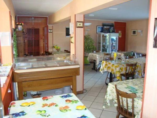 Vente Boutique 21 pièces à Rolampont