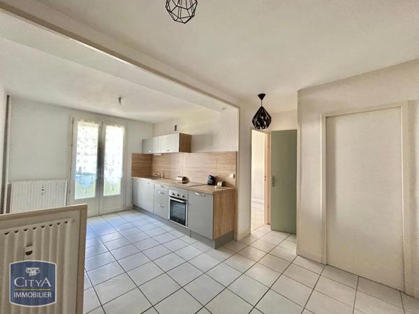 Appartement à louer 2 pièces 32m² Saint-Étienne (42000)