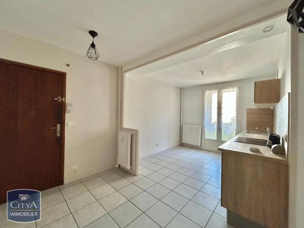 Appartement à louer 2 pièces 32m² Saint-Étienne (42000)