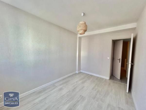 Appartement à louer 2 pièces 32m² Saint-Étienne (42000)