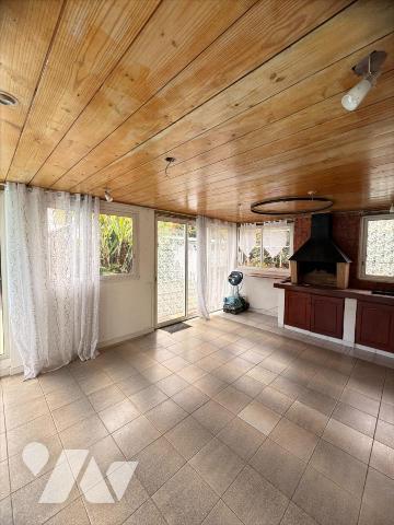 Idéal Investisseur – Grande Villa avec Piscine – Le Tampon – Proche Lycée Roland Garros