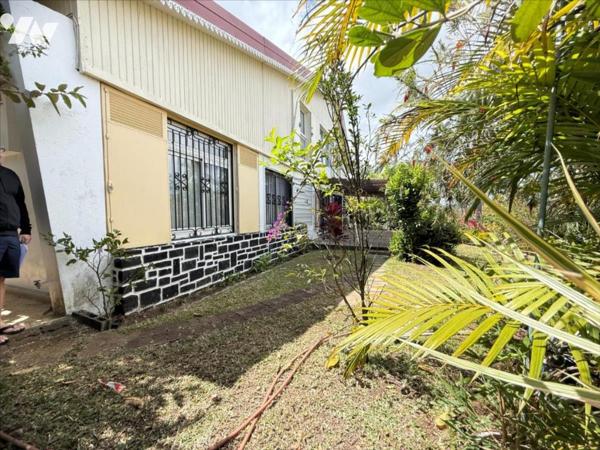 Idéal Investisseur – Grande Villa avec Piscine – Le Tampon – Proche Lycée Roland Garros