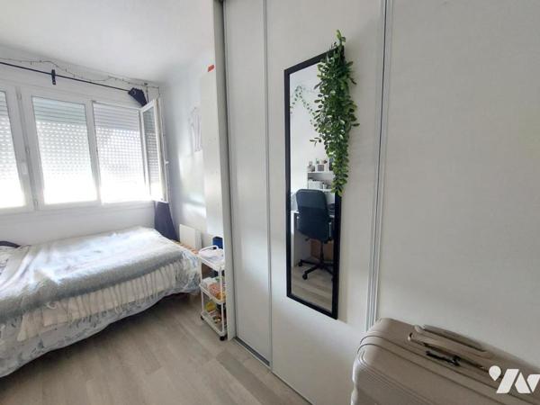 A VENDRE - PAVILLON - COSSE LE VIVIEN