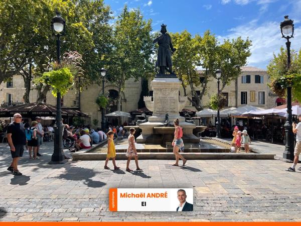 FONDS DE COMMERCE AIGUES-MORTES AVEC PATIO