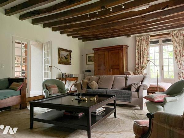 Longère avec parc et étang