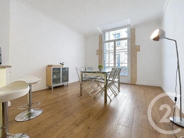 Appartement Ff4 à vendre  4 pièces - 95,68 m 2   MONTPELLIER  - 34
