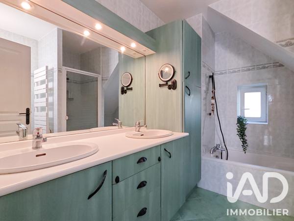 Maison à vendre 5 pièces 130 m² Lozanne